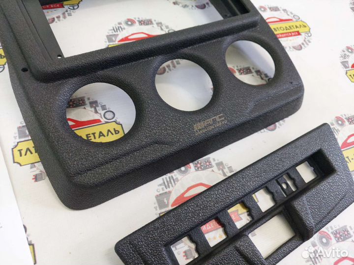 Накладка на консоль Niva legend под магнитолу 9