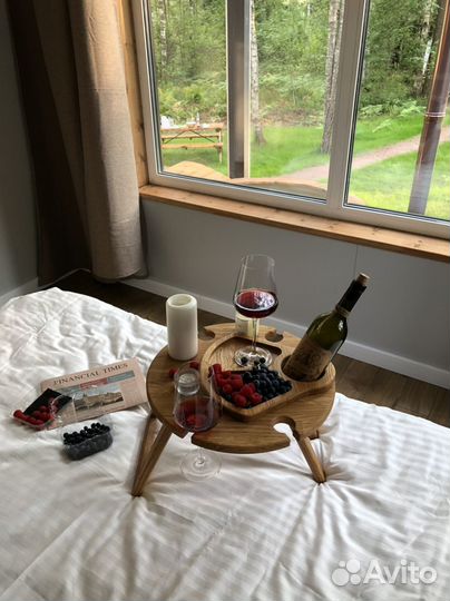 Винный столик