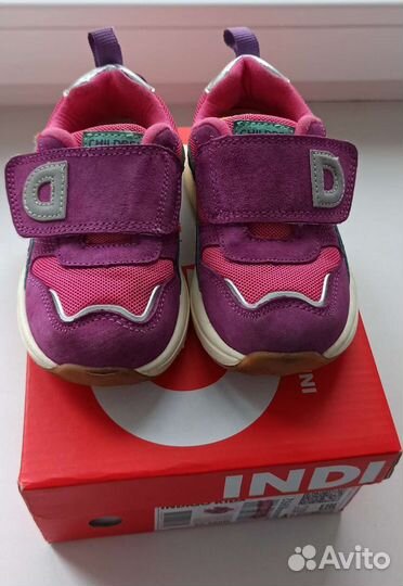 Кроссовки для девочки 24 размер