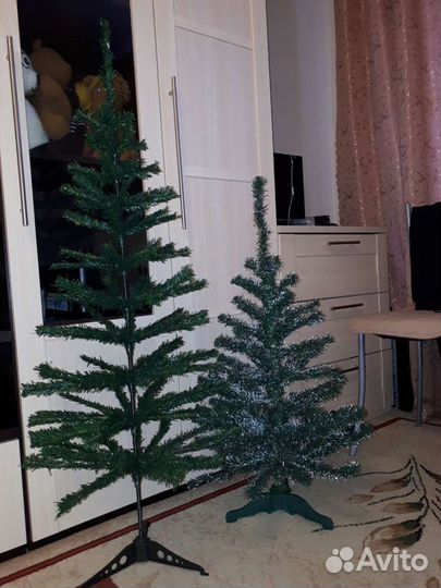 Елка иск., игрушки, гирлянды и др