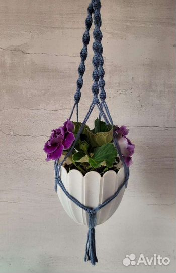 Кашпо подвесное макраме