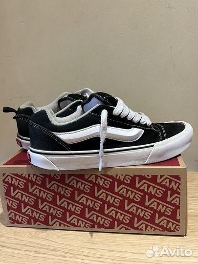 Vans knu skool