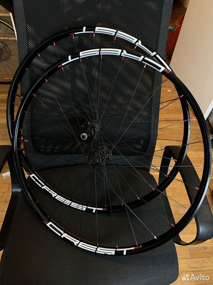 Продам лайтовые 26 колеса на Crest Mk3