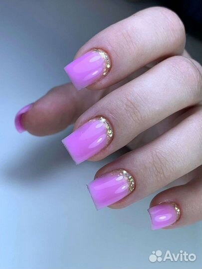 Мастер маникюра и наращивания метро 