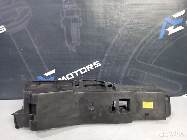 Отсек под инструмент Audi A6 C6 AUK 2005
