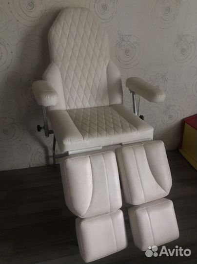 Массажный косметологический стол