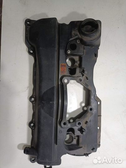 Клапанная крышка BMW 3 E46 2.0d