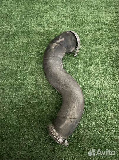 Патрубок интеркулера Audi Q5 8R