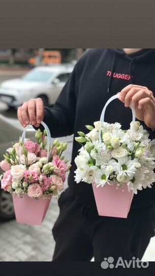 Доставка цветов и букетов