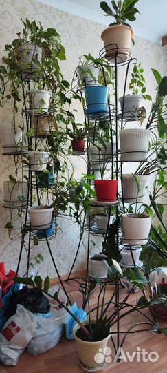 Подставка для цветов