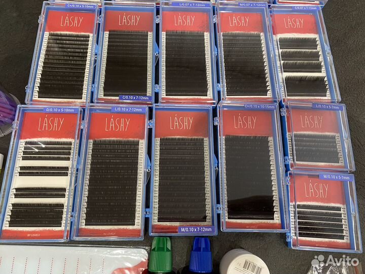 Для наращивания ресниц