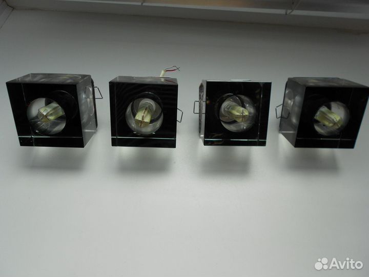 Потолочные светильники