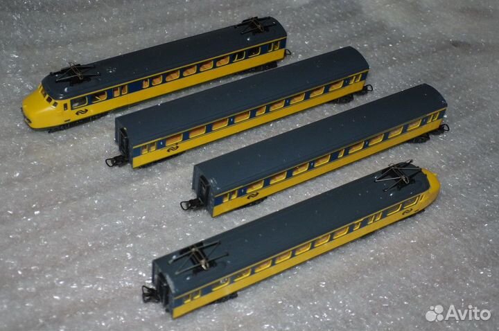 Скоростная электричка, модель H0 (16,5 мм)