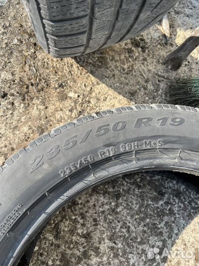 Accelera 651 235/55 R19