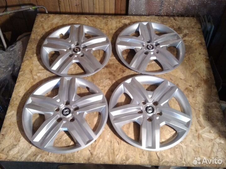 Комплект оригинальных колпаков arkana r17