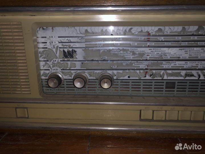 Радиола кантата 203