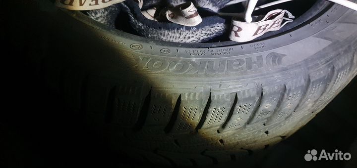 Hankook IceBear W440 225/45 R17