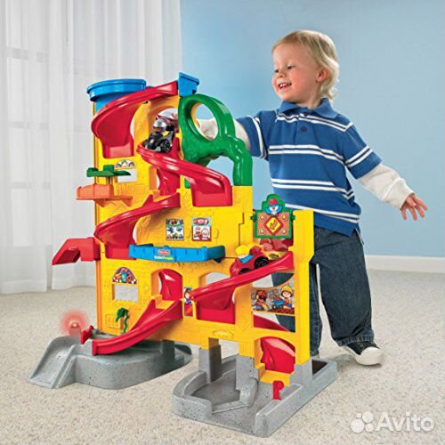 Прокат аренда Автомобильная парковка Fisher Price