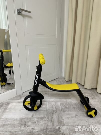 Велосипед - самокат lecoco