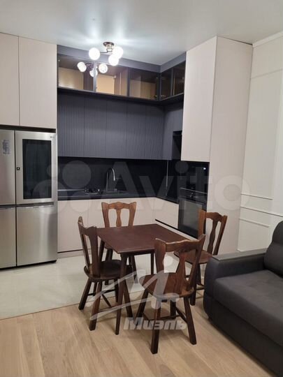 2-к. квартира, 62 м², 4/15 эт.