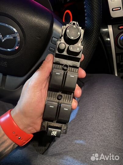 Блок управления стеклоподъемниками