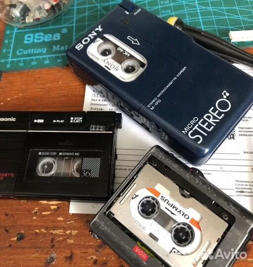 Миниатюрный магнитофон Panasonic RN-Z36