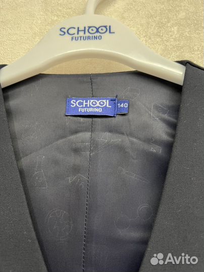 Жилетка на мальчика школьная