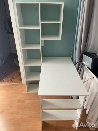 Компьютерный стол и шкаф