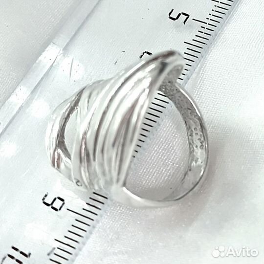 Серебряное кольцо