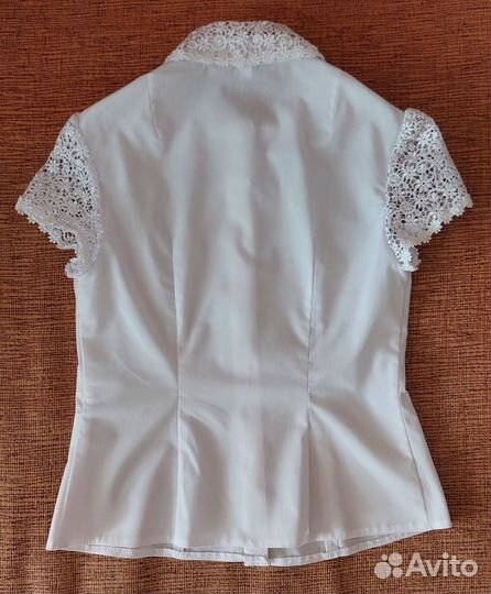 Блузка белая 122