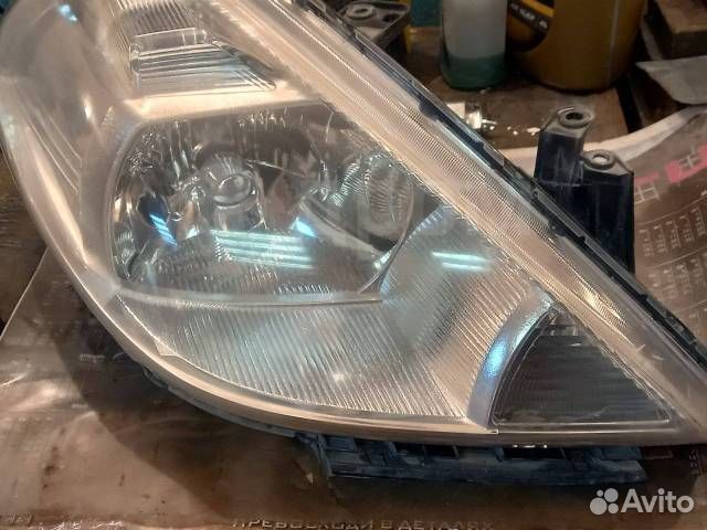 Фара правая ниссан тиида с11