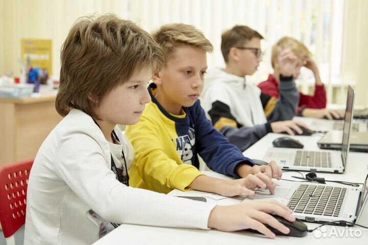 Преподаватель в детскую школу программирования