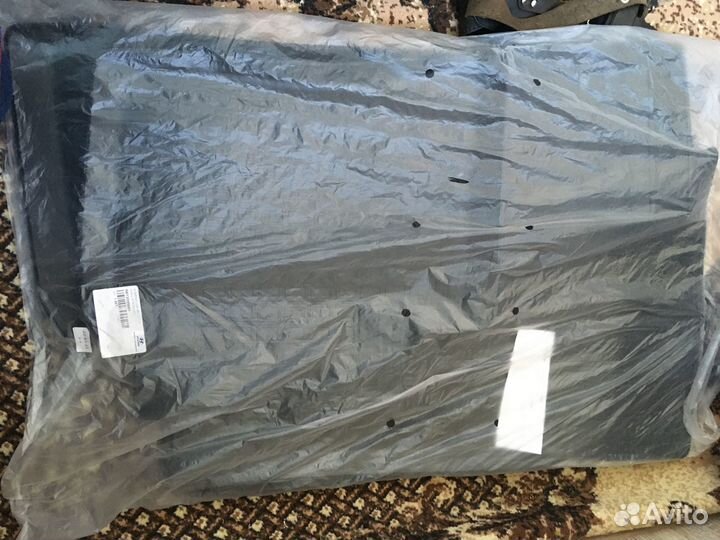 Автомобильные коврики резиновые новые