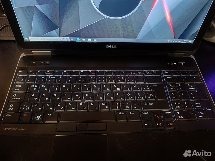 Dell Latitude 15.6 Core i5 / 8Gb / 256gb / FHD