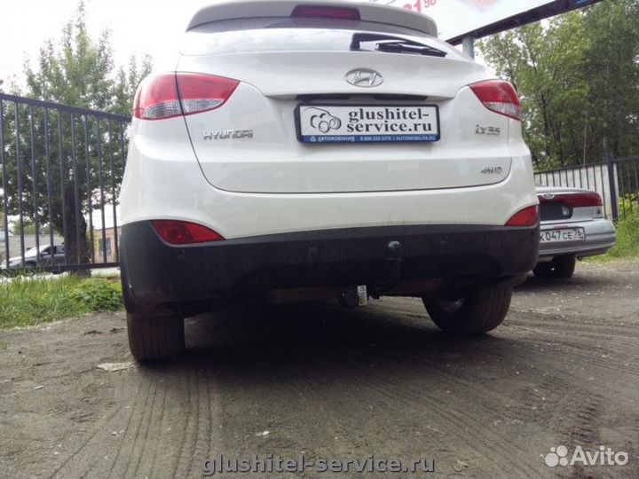 Фаркоп (тсу) на hyundai IX35 2010-2015 / sportage