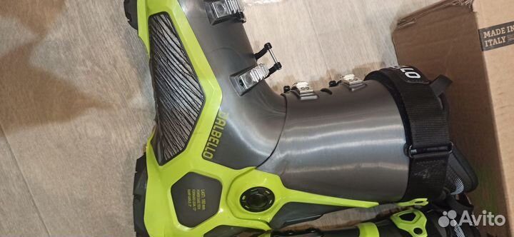 Горнолыжные ботинки dalbello DS 100 AX р.45 295мм