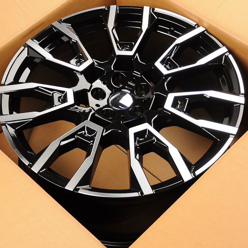 Диски на BMW X5(G),X6(G) Luistone L2711 10.5x21/5x112 D66.6 ET43 BKF литой