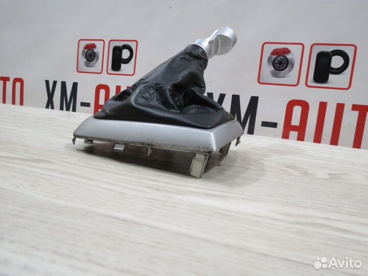 Накладка кпп Hyundai Solaris