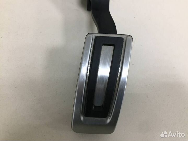Педаль газа Skoda Rapid 2019