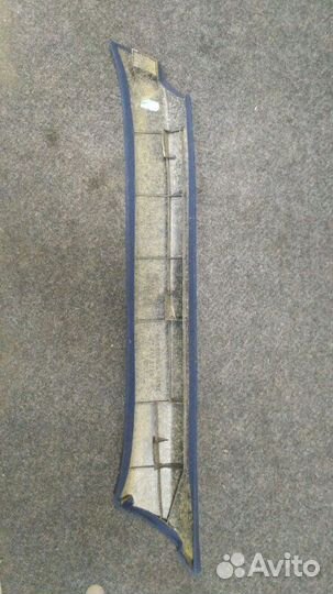 Обшивка стойки передняя Mercedes-Benz E-Class W202