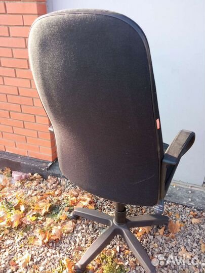 Компьютерное кресло