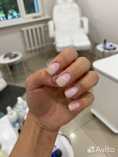 Маникюр на дому