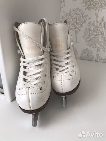 Коньки для фигурного катания детские