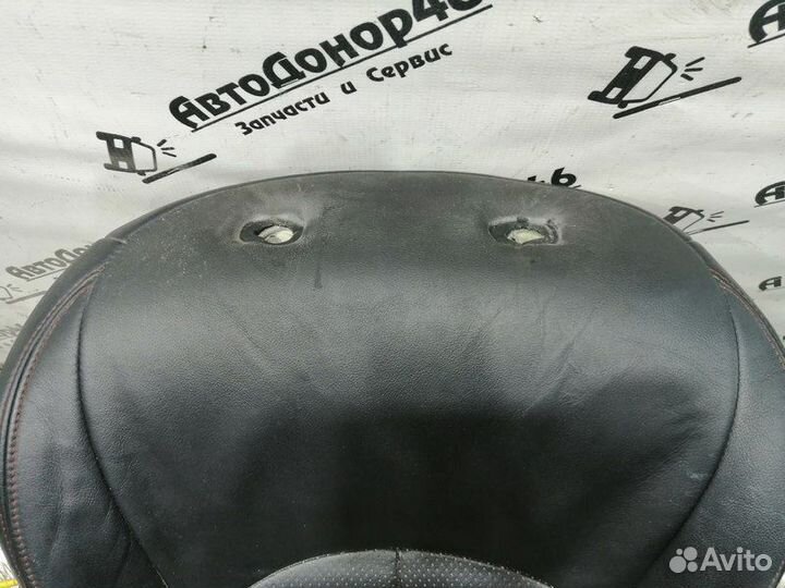 Обшивка спинки пассажирского сиденья Juke F15