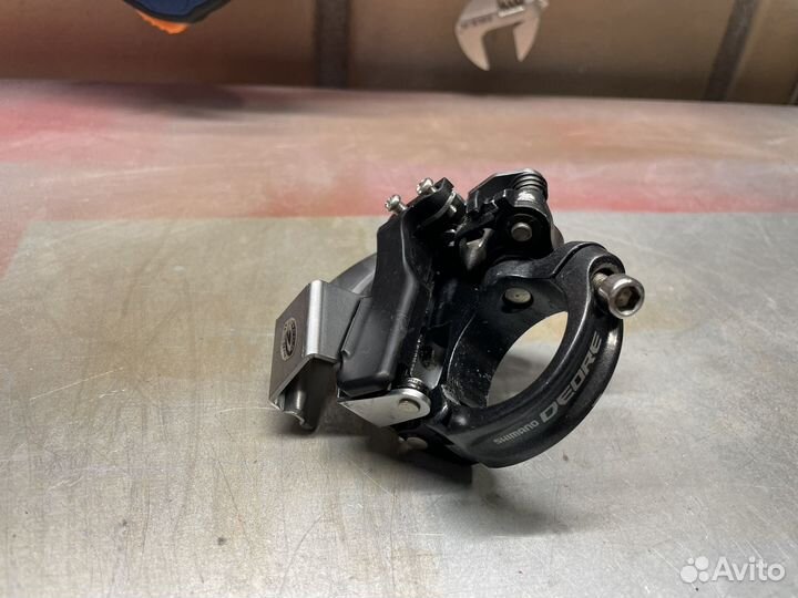 Манетка переключатель Shimano Deore 3 ск