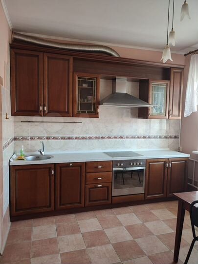 3-к. квартира, 83 м², 5/5 эт.