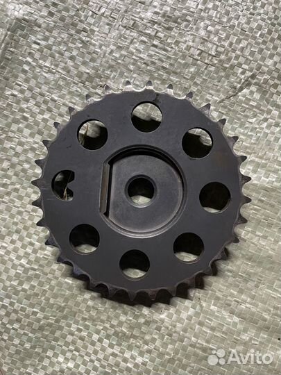 Шестерня промежуточного вала Volkswagen Passat B5