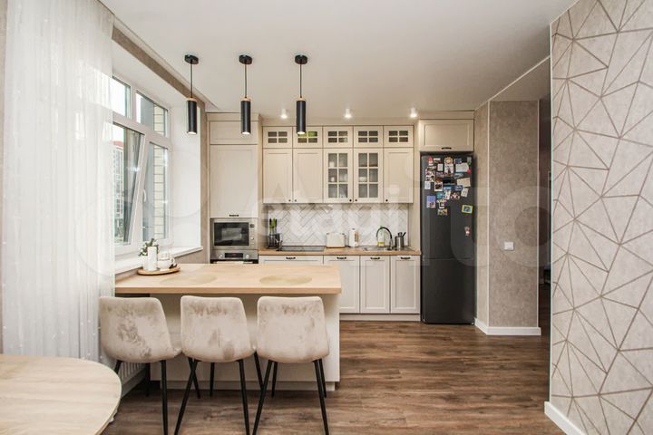 2-к. квартира, 59 м², 4/13 эт.