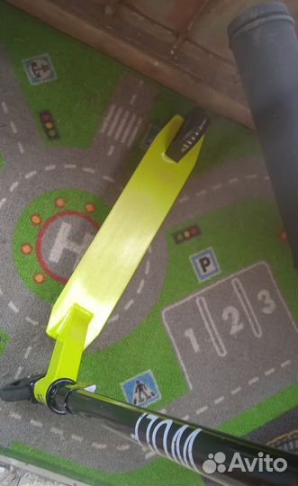 Трюковой самокат