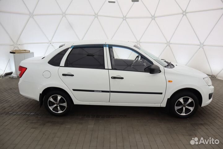 LADA Granta 1.6 МТ, 2015, 234 010 км